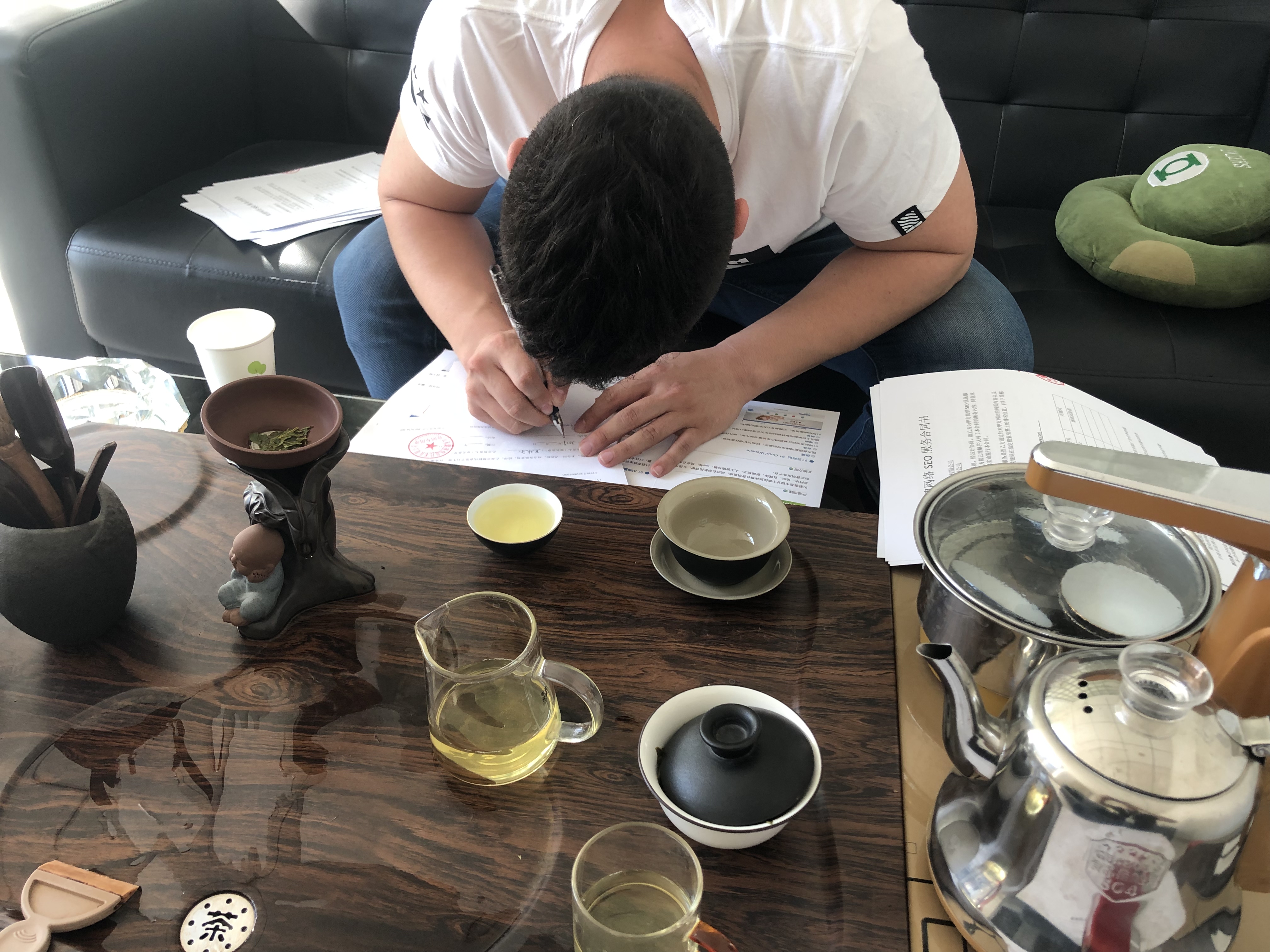 聚搜網與新客戶簽訂合同啦！